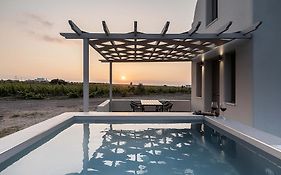 Melivoia House Collection - Private Jacuzzi Villas